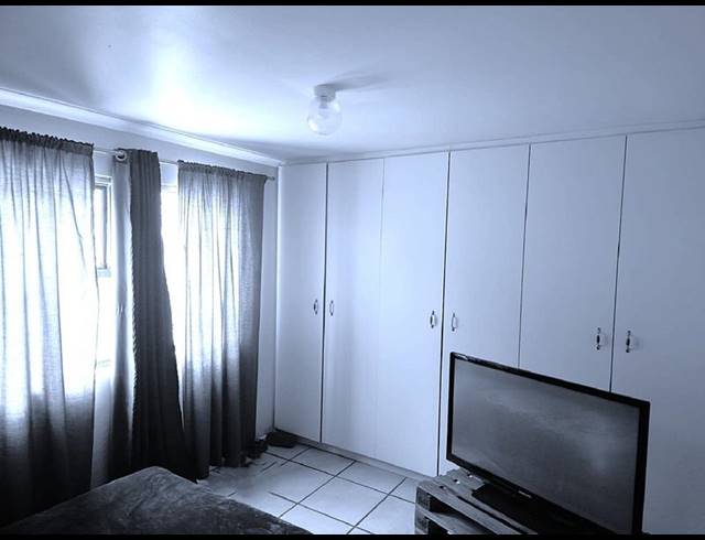 2 BEDROOM HOUSE FOR SALE IN BAYVIEW